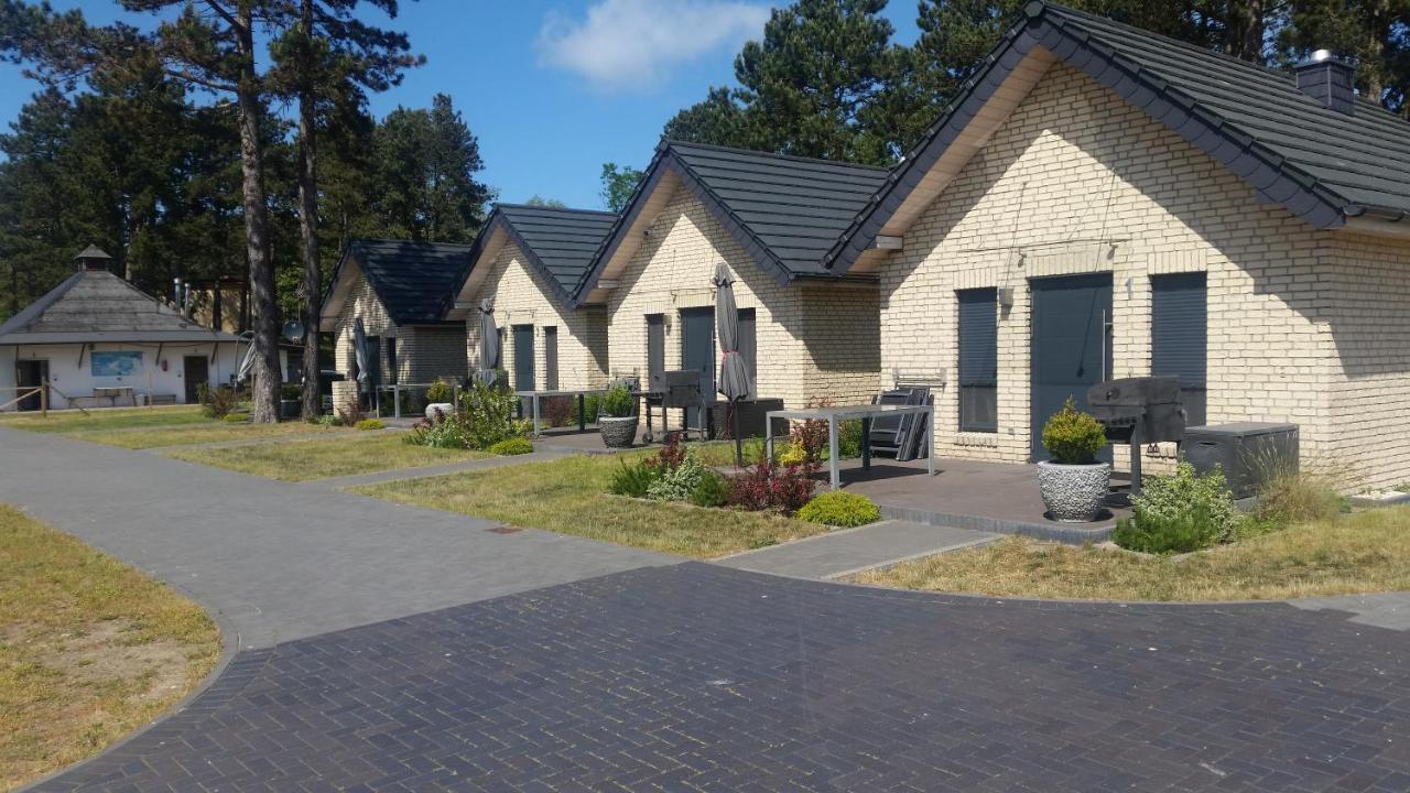 Baltic Holiday Houses Мєлно Екстер'єр фото