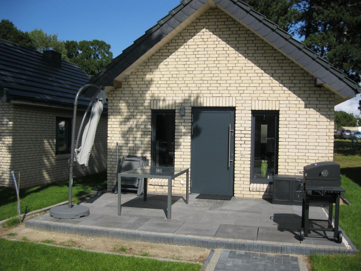 Baltic Holiday Houses Мєлно Екстер'єр фото