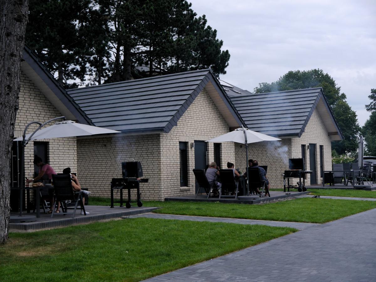 Baltic Holiday Houses Мєлно Екстер'єр фото